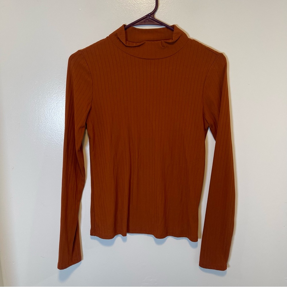 Smokes &‎ mirrors Rust Long Sleeve Ribbed Top women’s size small